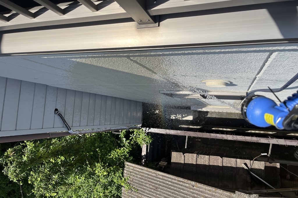 雨漏り散水調査