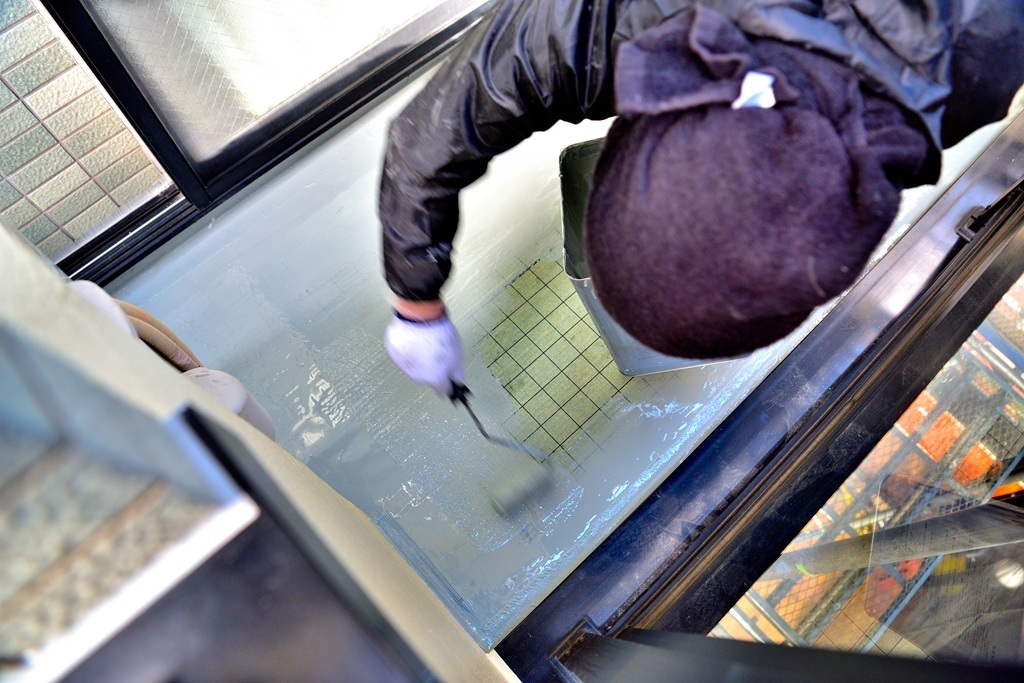 平場ウレタン塗布