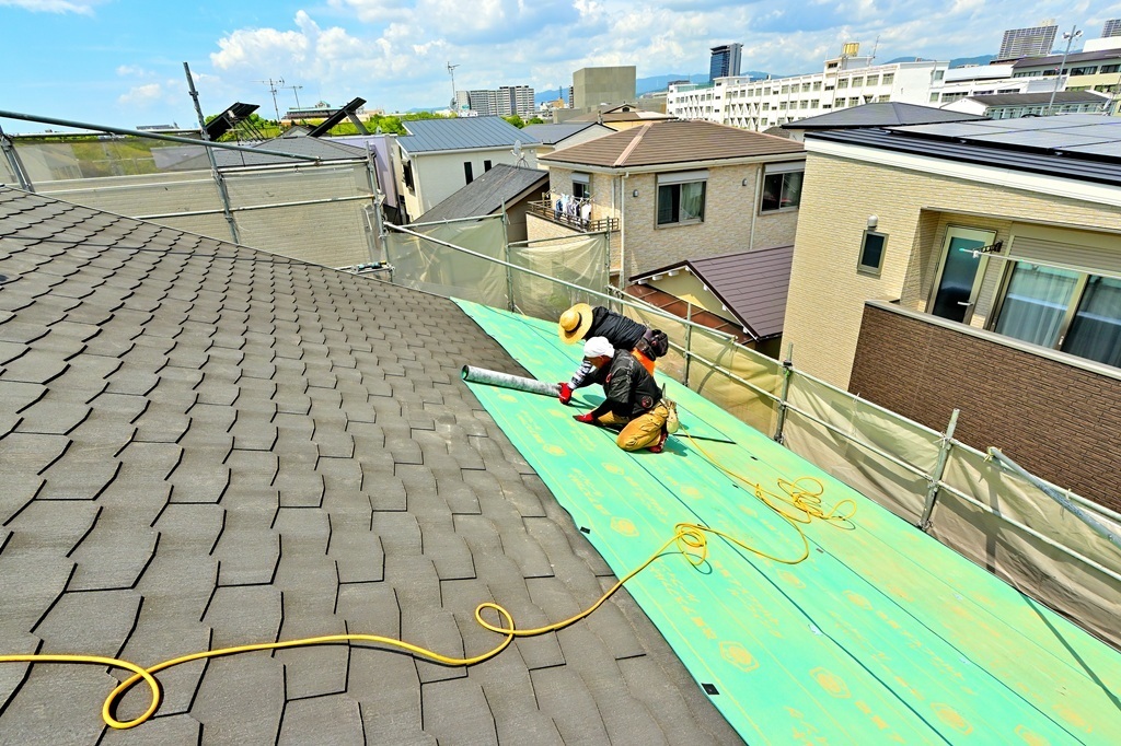 ゴムアスルーフィング