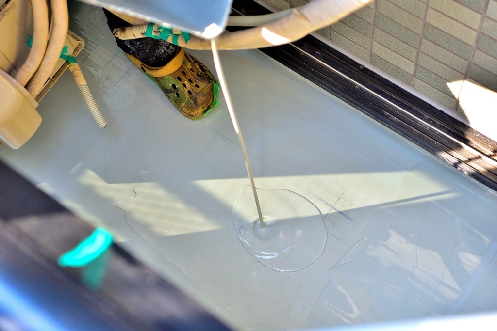 平場ウレタン塗布